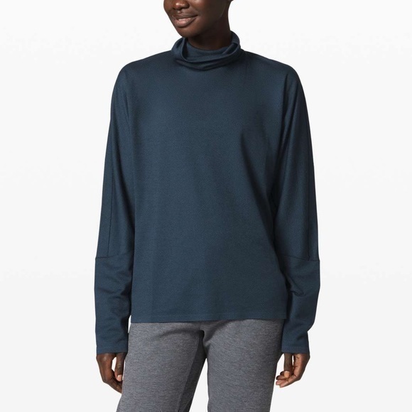 Lululemon Moraine Turtleneck *Lululemon Lab Black Iris Blue Size Xs